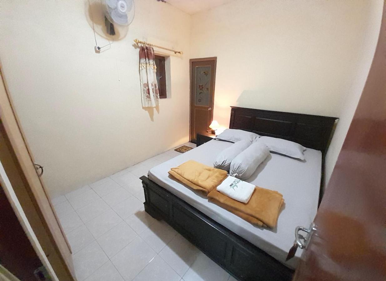 Marry Ind Gunung Kawi Guest House Malang Bumirejo ภายนอก รูปภาพ